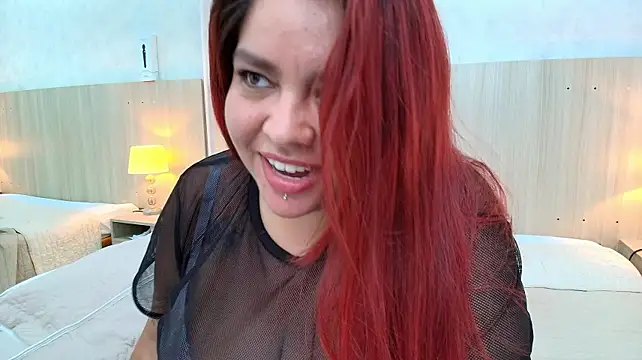 isabela_molina stripchat live cam model