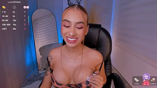 DannaCruz stripchat live cam model