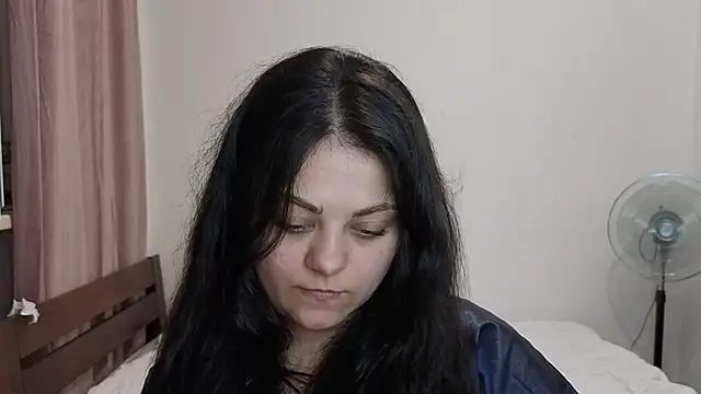 _Mikky_lil_ stripchat live cam model