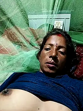 Hot_shreya61 stripchat live cam model