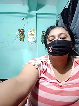 jenyfer709 stripchat live cam model