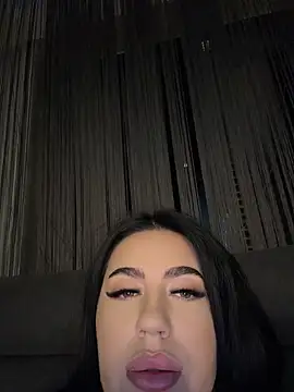 Andrestarr stripchat live cam model
