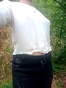 Ama-ra stripchat live cam model