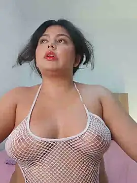kiara-evans02 stripchat live cam model