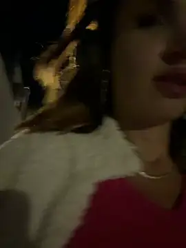 Irresistible37 stripchat live cam model