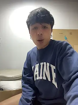 Tommy_Claks stripchat live cam model