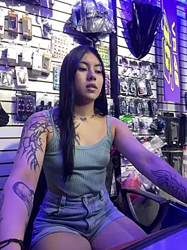 dalila_25x stripchat live cam model