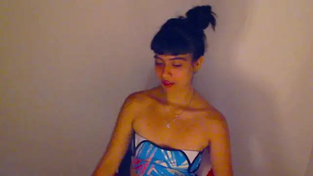 meganmiauu stripchat live cam model