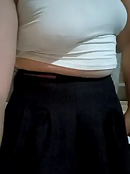Bielaaz stripchat live cam model