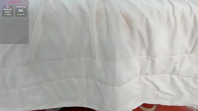 _miafox_7 stripchat live cam model