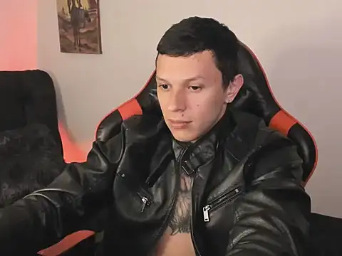 Masterdave7 stripchat live cam model
