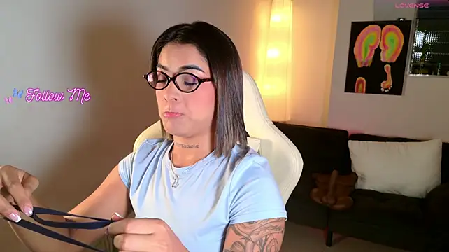 Maryybellax stripchat live cam model