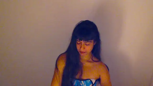 meganmiauu stripchat live cam model