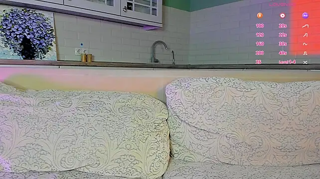UWU_flower stripchat live cam model