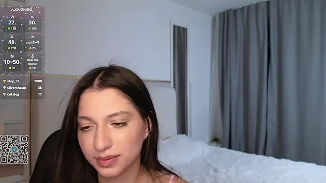 Honeycamilla stripchat live cam model