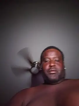 biggreen850 stripchat live cam model