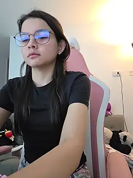azumiichan stripchat live cam model