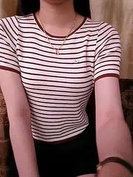CherryBeii stripchat live cam model
