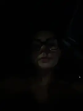 SofiParma stripchat live cam model