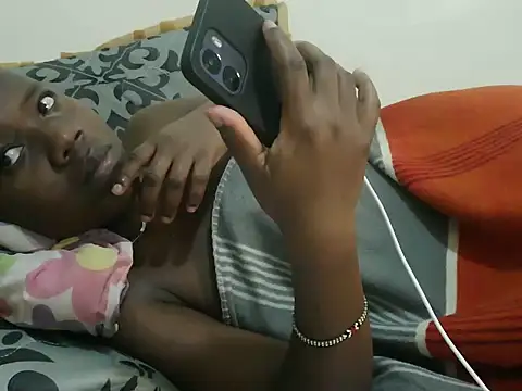 beutifulebonya stripchat live cam model