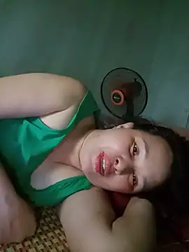 -Iloveyou9999- stripchat live cam model