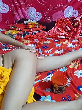 Ahjing208 stripchat live cam model