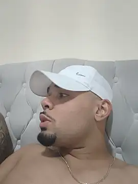 rohb20 stripchat live cam model