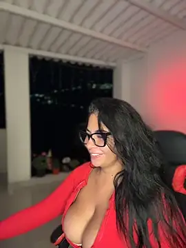 bunnysamy stripchat live cam model