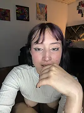 sharontev stripchat live cam model