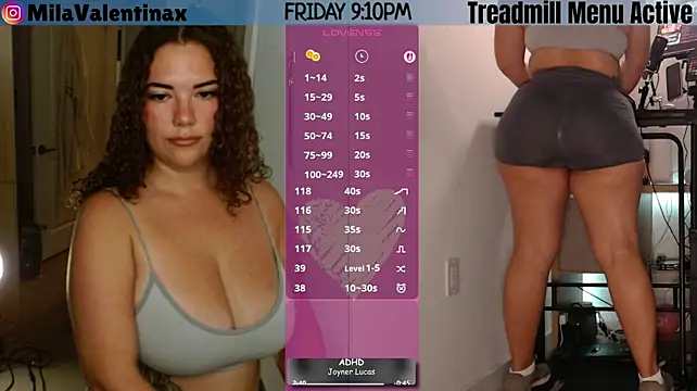 MilaValentina stripchat live cam model