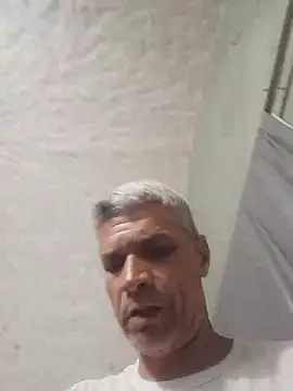 BrenoAvelar stripchat live cam model