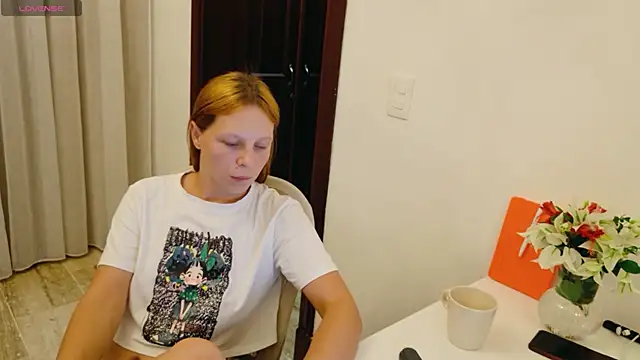 ViktoriaSilk stripchat live cam model
