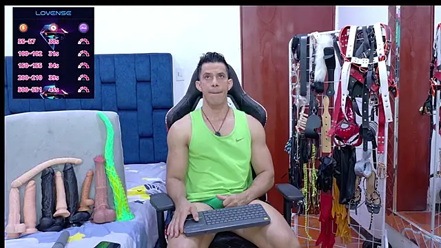JoseRumbero26 stripchat live cam model