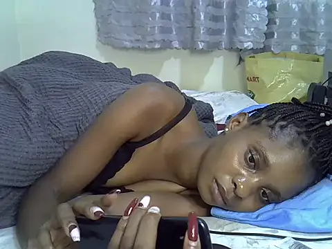 Sweetpother stripchat live cam model