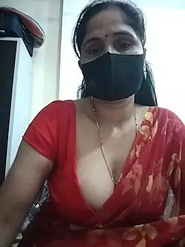 sexxyradha stripchat live cam model