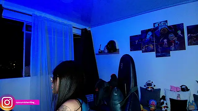 Nicorobinn stripchat live cam model