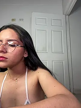 Trixie_pop stripchat live cam model