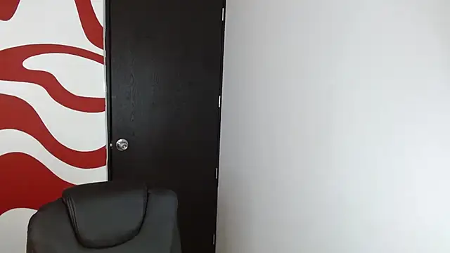 dashell_hotmama stripchat live cam model