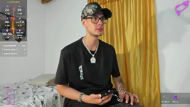 Vlad__night stripchat live cam model