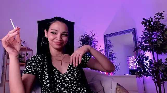 Cheerishh stripchat live cam model