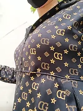 line2xx_sexy stripchat live cam model