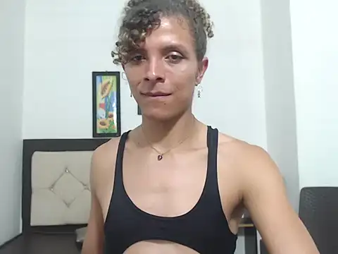 kalyth stripchat live cam model