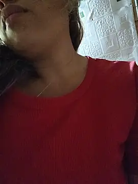 Filipina_Desire stripchat live cam model