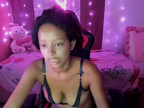 Liana_hot12 stripchat live cam model