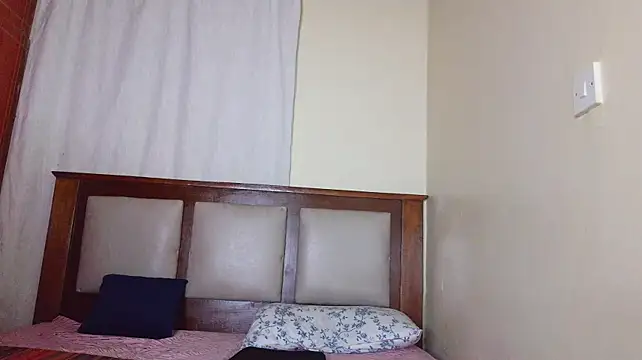 Dream_Girlz stripchat live cam model