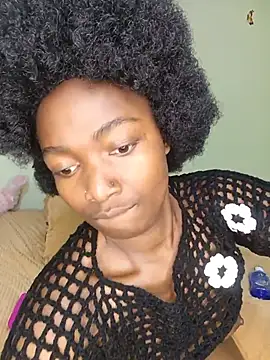 ebony_girlie stripchat live cam model