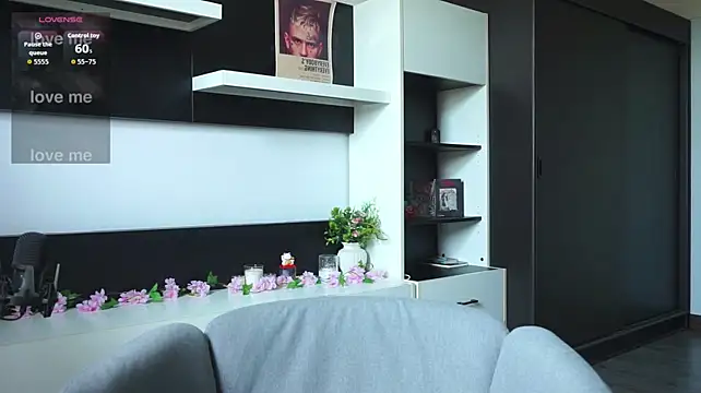 EvaAndLuna stripchat live cam model