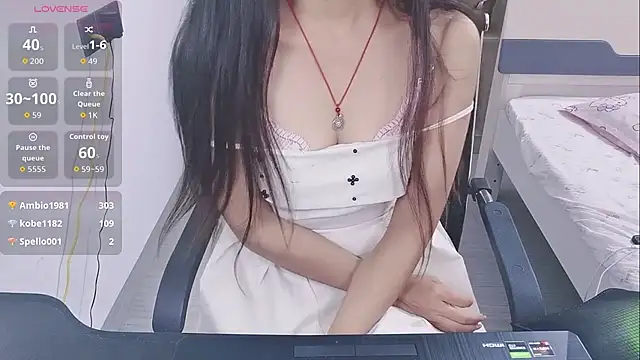 yishan-22 stripchat live cam model