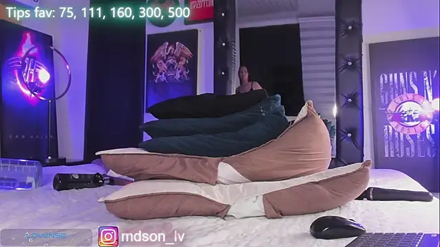 MADISSONLOVE_ stripchat live cam model