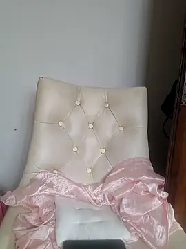 muaasoo stripchat live cam model